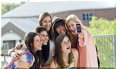 Dangers of social media in adolescence