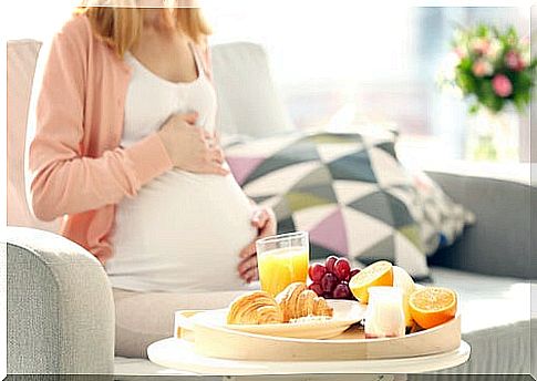 8 foods that a pregnant woman should not eat