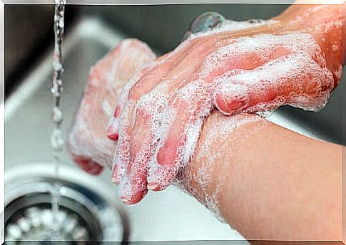 Hand washing is a characteristic symptom of Rett syndrome.